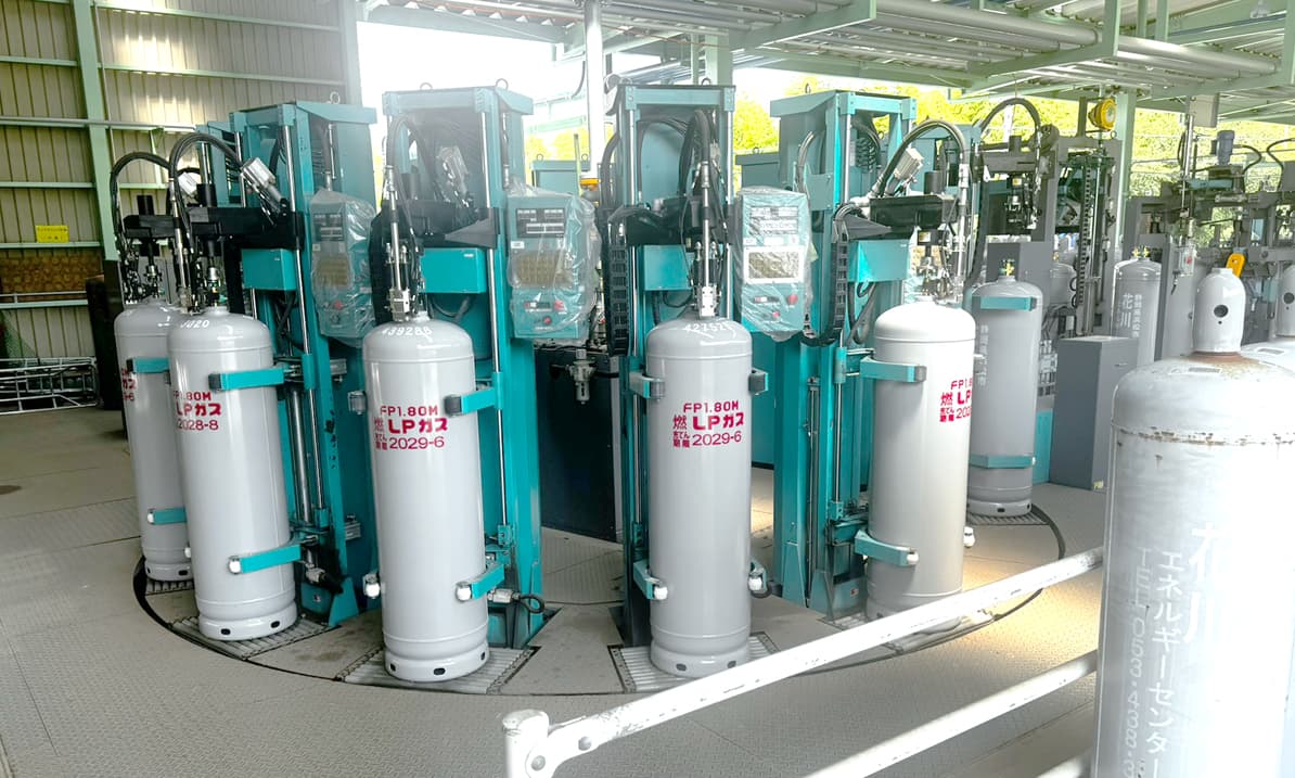 回転充填機（全自動16連）保護ガード