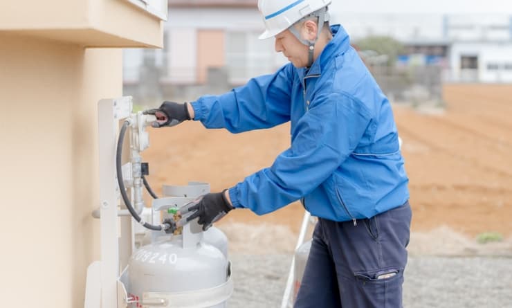 保安業務員の資格を取得し、エリア配送を担当